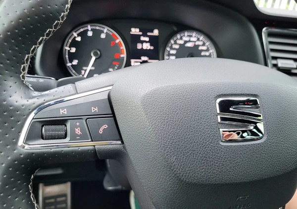 Seat Leon cena 74899 przebieg: 91248, rok produkcji 2016 z Warszawa małe 781
